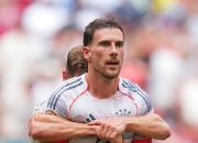 开云体育直播-关于拜仁慕尼黑前锋连场独中三元，创造佳绩的信息