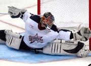 开云体育下载-布克爆发，尼克斯压哨击败新疆队，一场跨越时空的篮球幻想