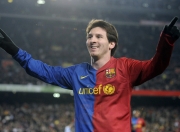 开云体育官方网站-灰熊险胜青岛队，布克关键制胜