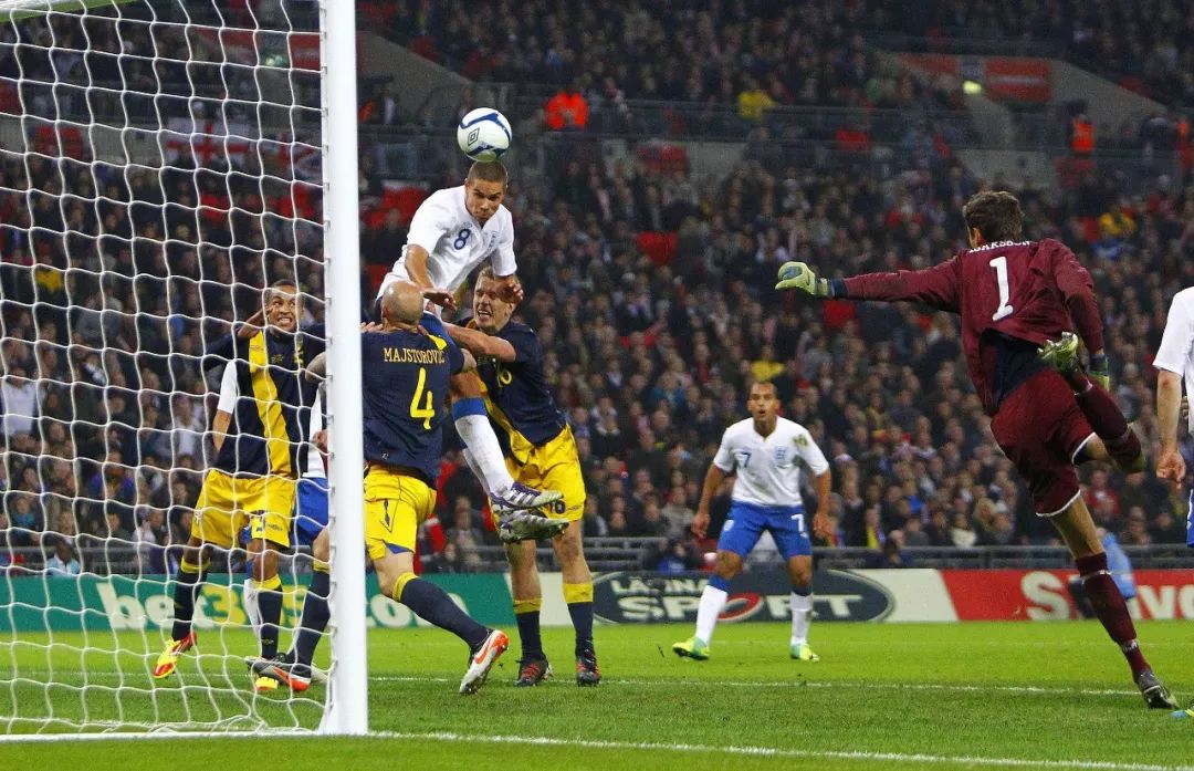 巴里利亚尔战胜对手,继续领跑 巴里利亚尔战胜对手,继续领跑