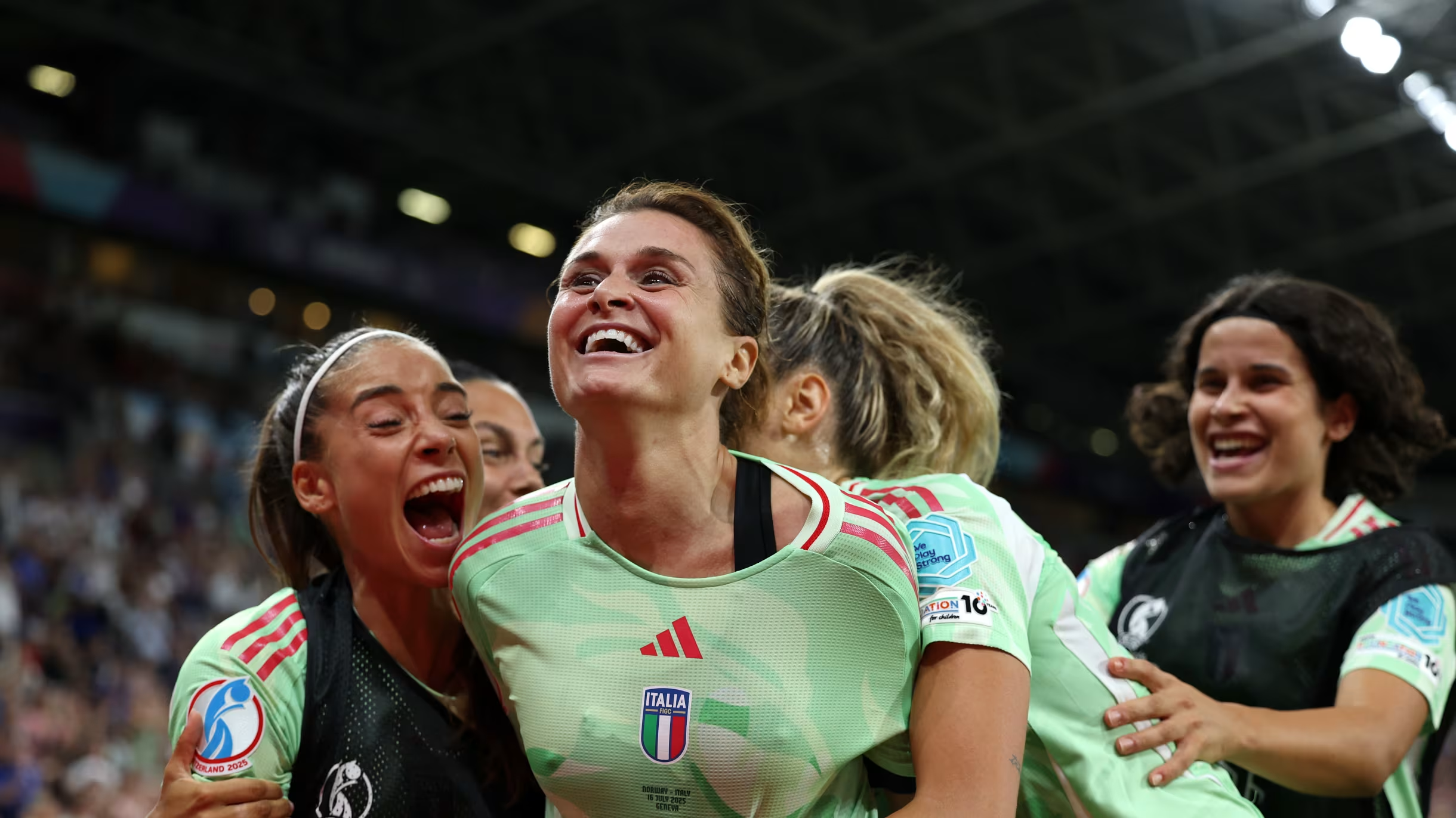 波兰遭遇意大利淘汰告别欧足联赛事 波兰遭遇意大利淘汰告别欧足联赛事