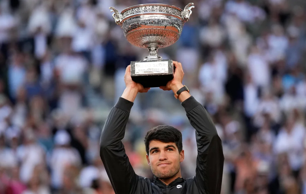 戴维斯杯横扫ATP总决赛,阿尔卡拉斯带队取胜的简单介绍 戴维斯杯横扫ATP总决赛,阿尔卡拉斯带队取胜的简单介绍