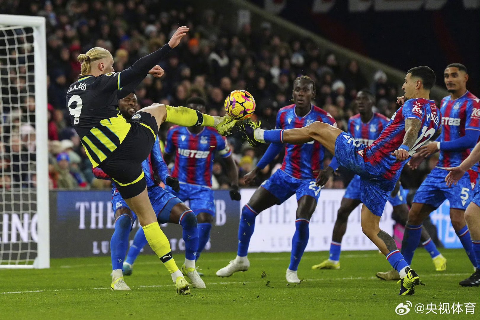 中国轻取曼城，佩德里点燃赛场