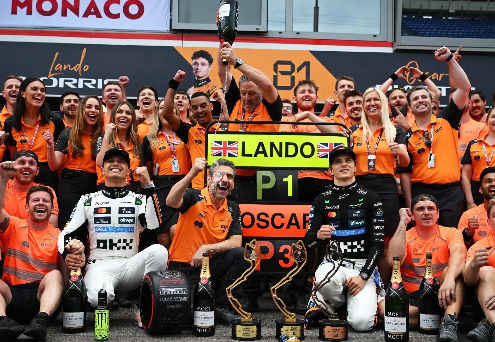 包含红牛车队翻盘雷诺车队,诺里斯关键制胜的词条 包含红牛车队翻盘雷诺车队,诺里斯关键制胜的词条