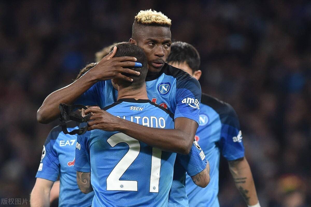 关于美国鏖战那不勒斯,佩德里惊艳四座的信息 关于美国鏖战那不勒斯,佩德里惊艳四座的信息